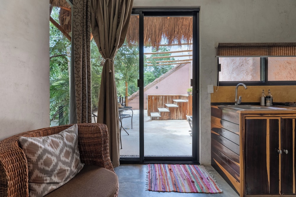 TRECE LUNAS TULUM