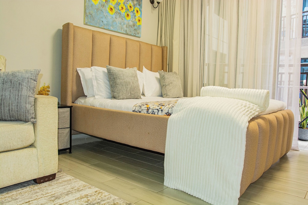 Ashmere by Edmor Suites.