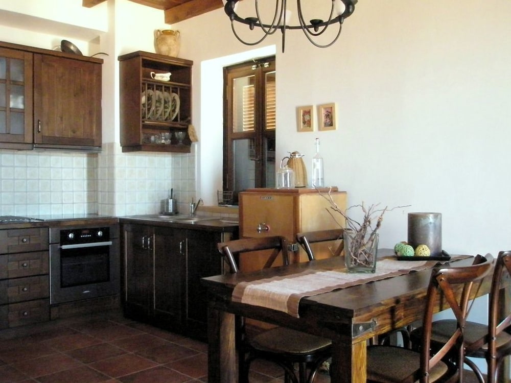Rathimata villas