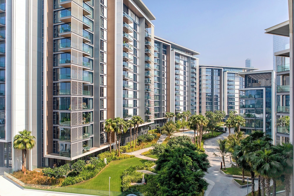 Luxury 3bdr on Bluewaters island