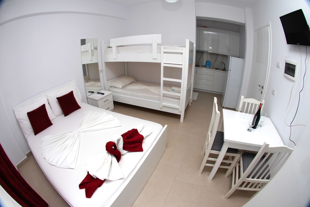 Vila Renato