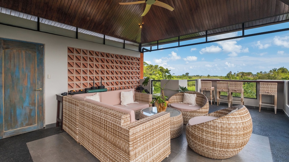 Baliris Villa V by Villa Finder