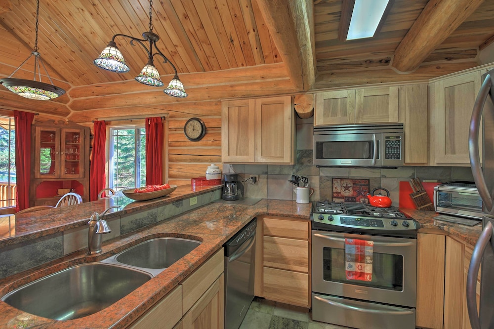 Scenic Riverfront Retreat w/ Hot Tub & Kayaks! view 5