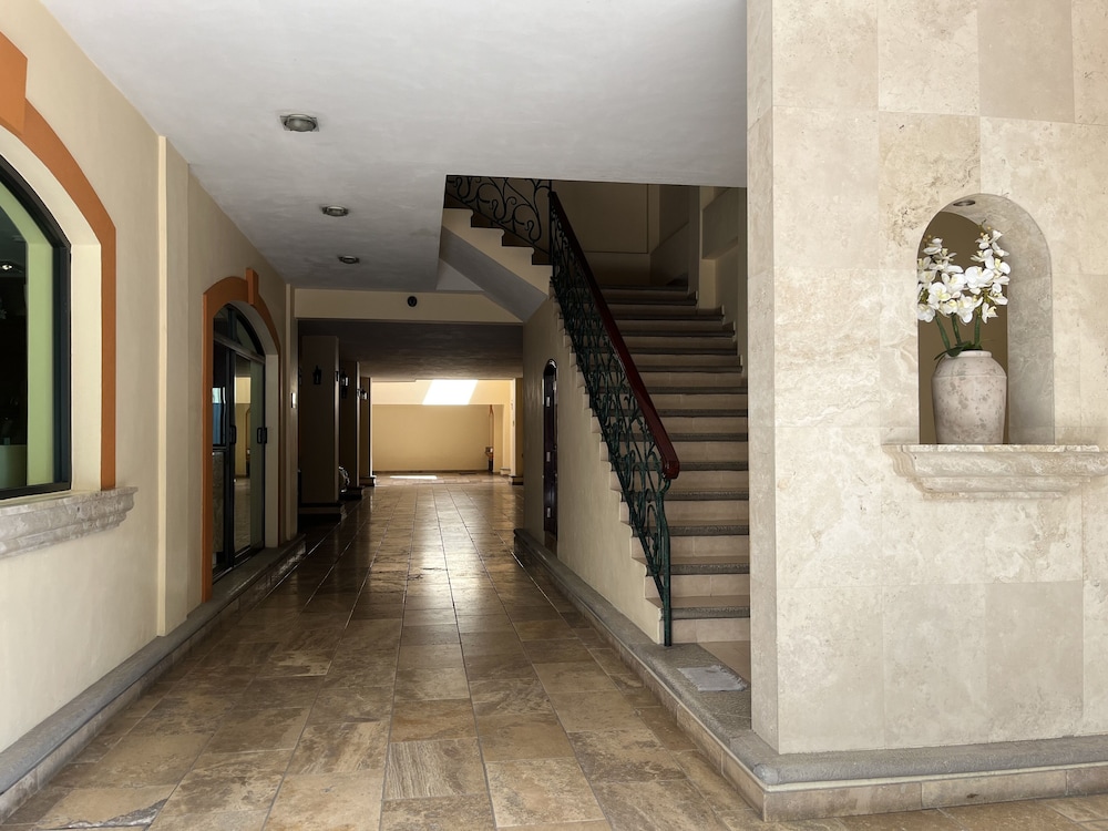Hotel Centenario - Property Image 4