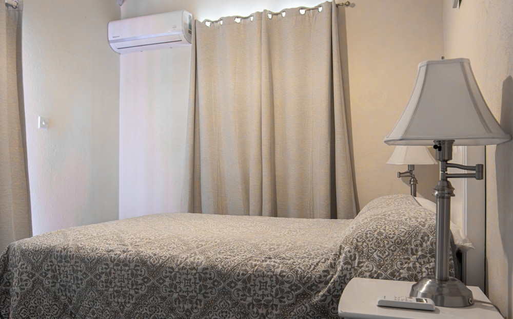 Best E Villas Prospect Three Bedrooms Apartment With Pool Near Beach view 3
