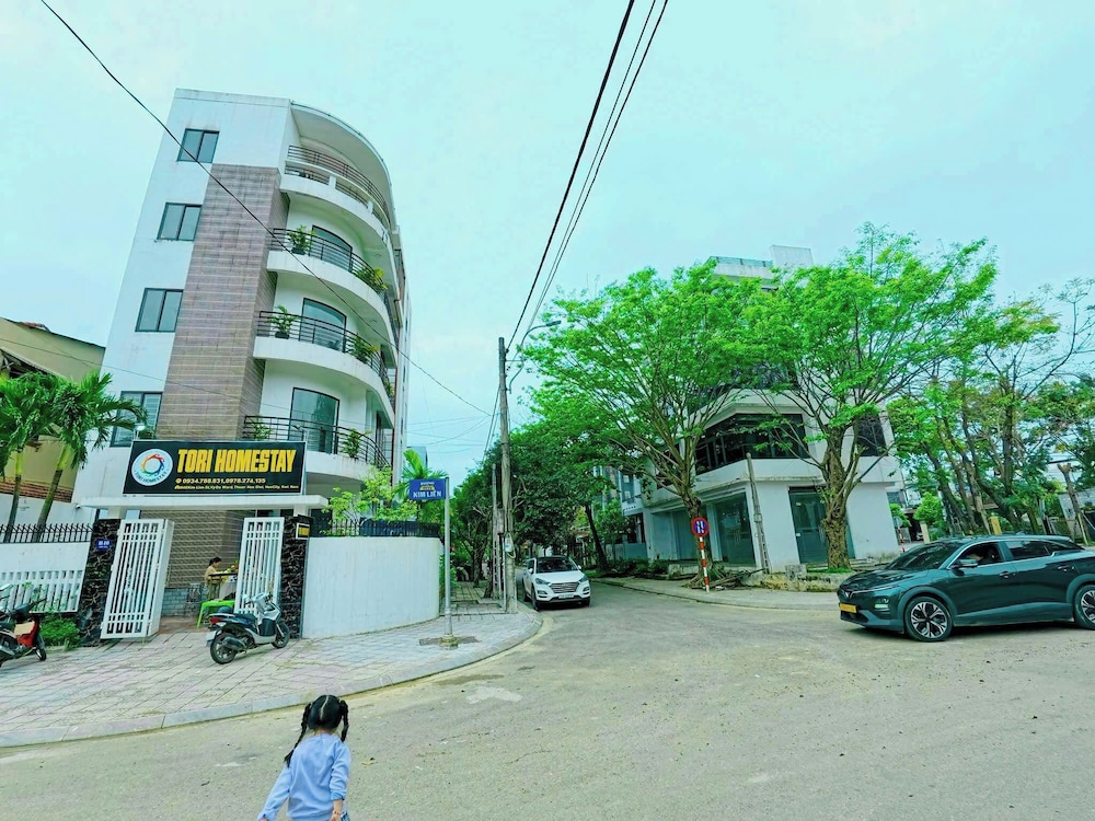 TORI HOMESTAY