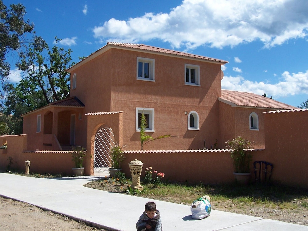 Photo 48