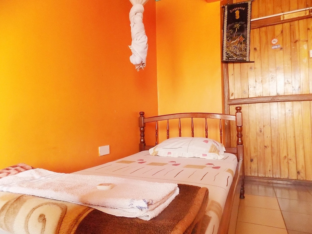 Rosama Guest House