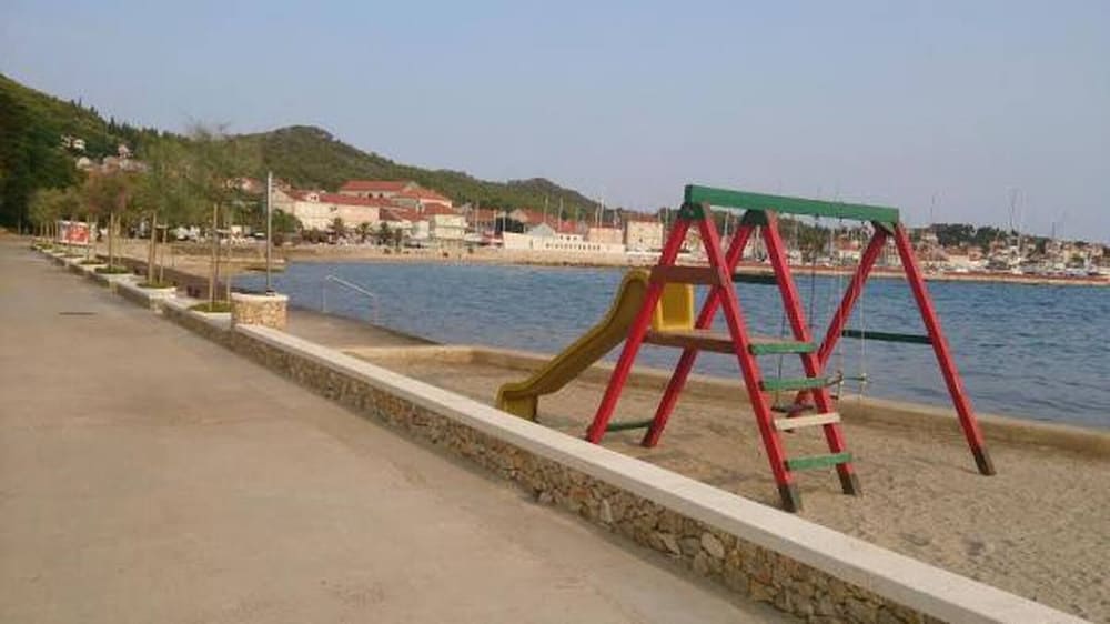 Photo 41