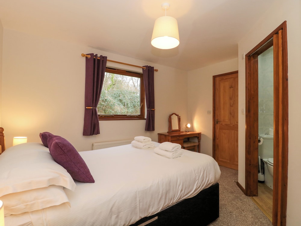 The Ash Lodge
