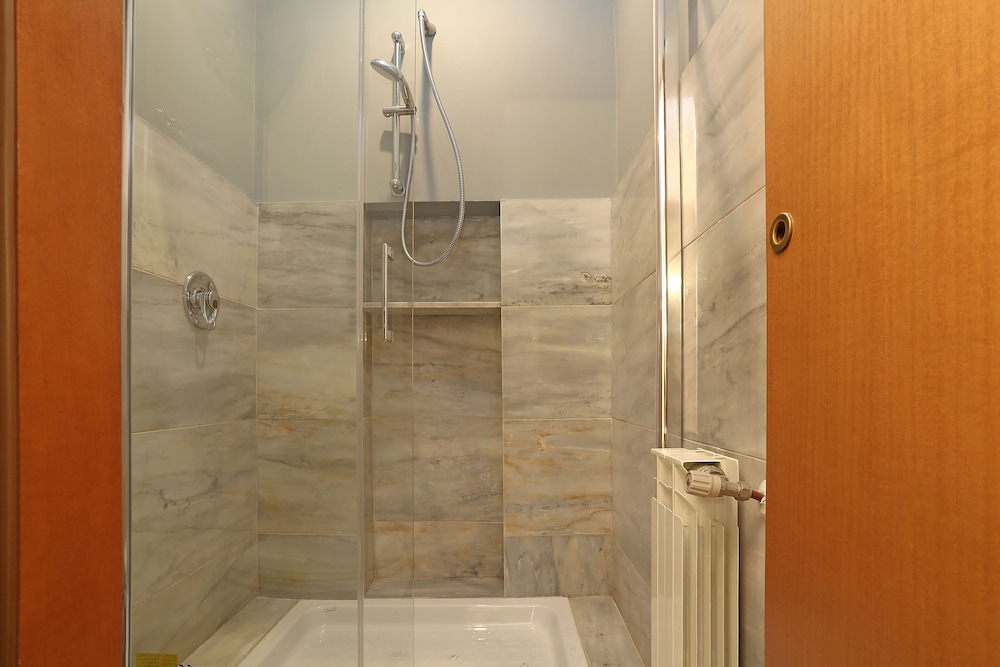 Daplace - Claudia Apartment