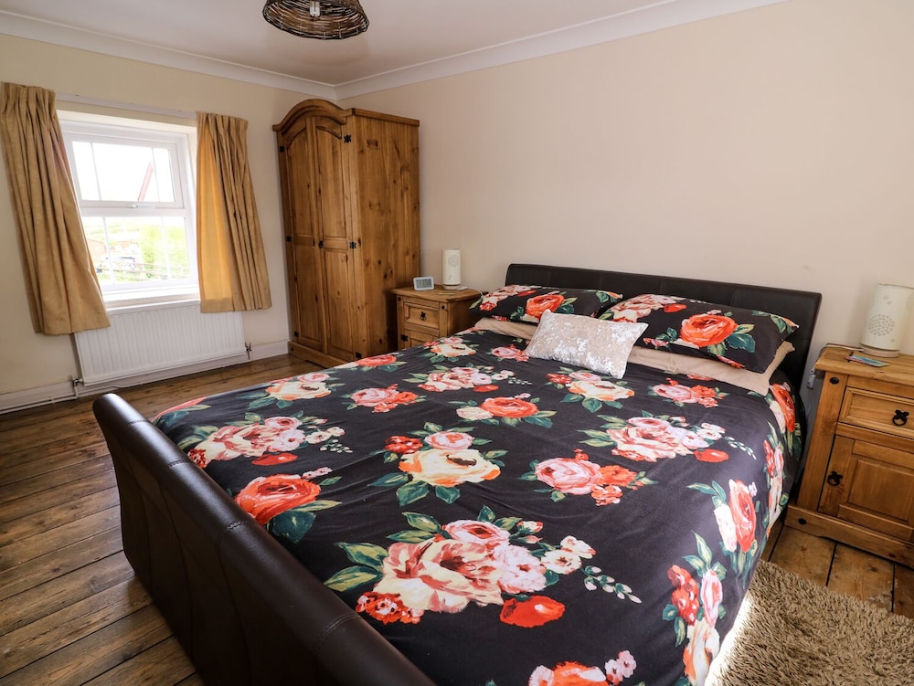 Cozy Cwtch Cottage
