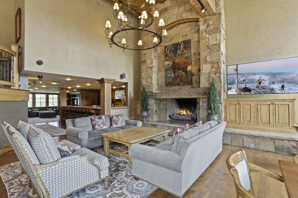 Stag Lodge at Deer Valley Resort - Four Bedroom with Spa #30 4 Condo
