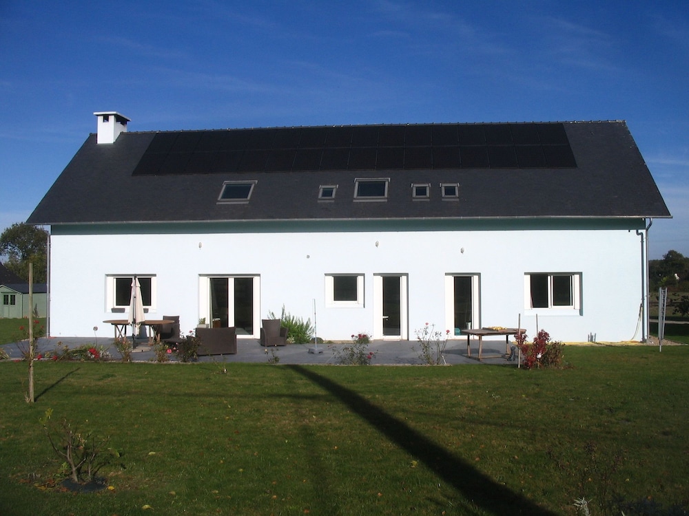 Bencole's Blue House - chambres hotes view 5