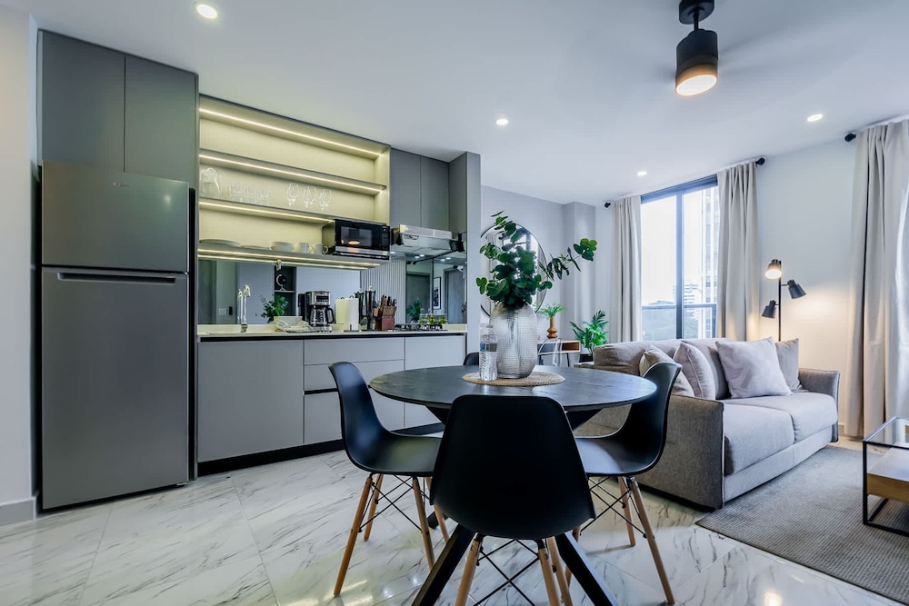 w Cozy 1BR w Great View in Calle 50