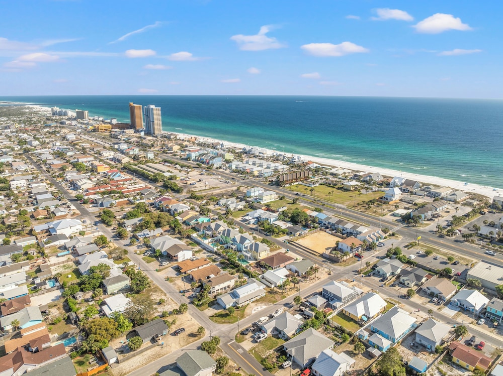 Seafoam Beautiful 3BR Home With Heated Private Pool - 4 Min Walk to Beach!
