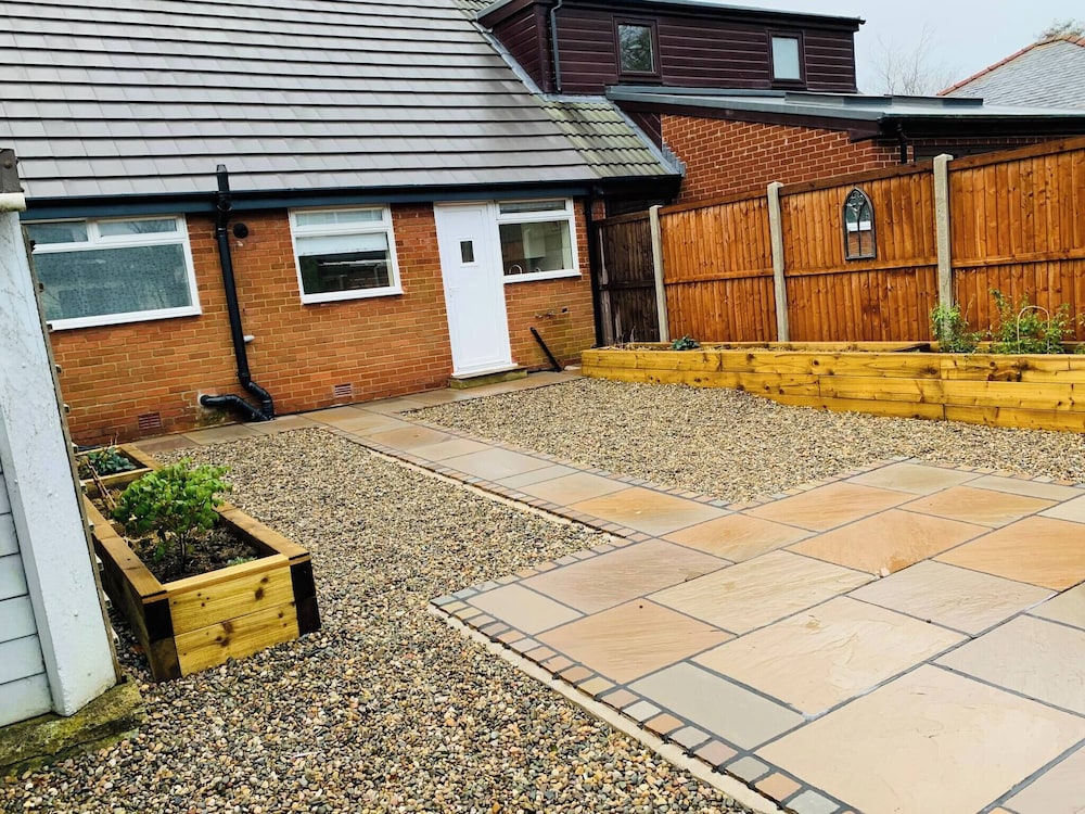 Wardenlea Holiday Home