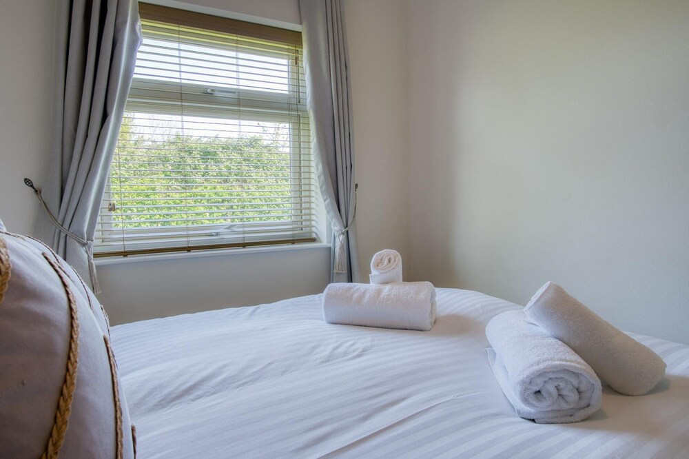 Bayview 72 - 2 Bedroom Chalet - Bayview Oxwich