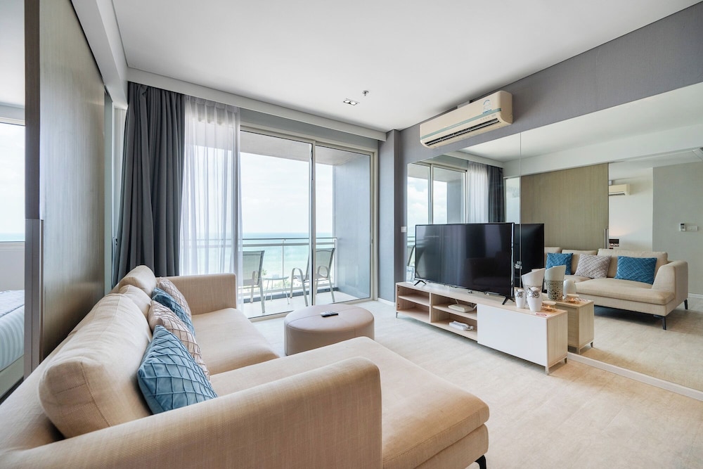 Veranda Residence by SEA U PATTAYA