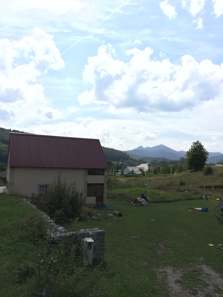 Photo 28