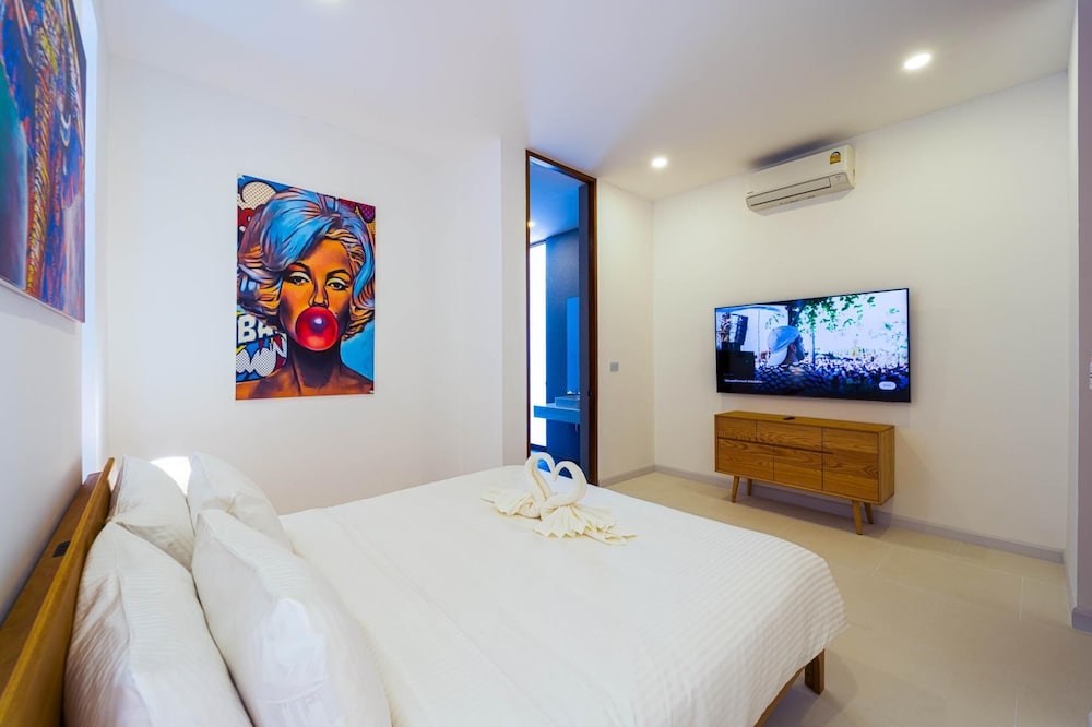 Modern 4 Bed Private Pool Villa KH-B6