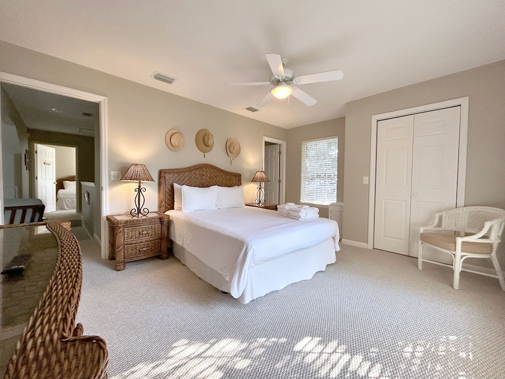 Blue Palm 3 Bedroom Home