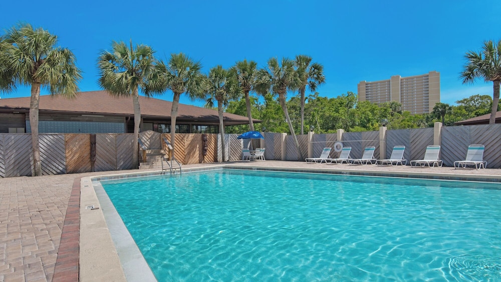 Portside Resort D1: Gulf Retreat With Pools, Beach & Family Adventures!