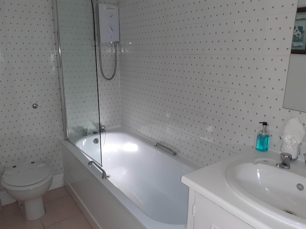 Brocks Guest House