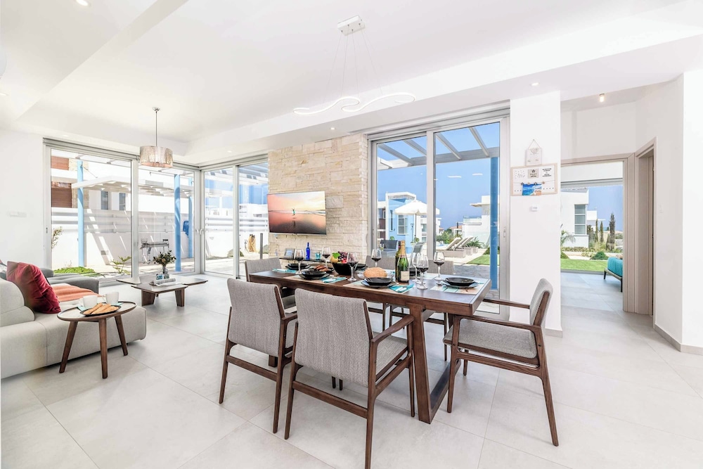 Mylos Lifestyle Seaview 21