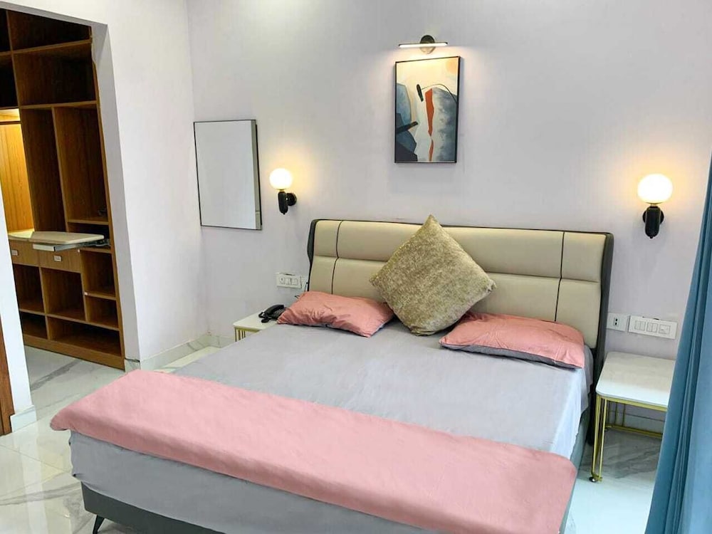 AKD HOMES