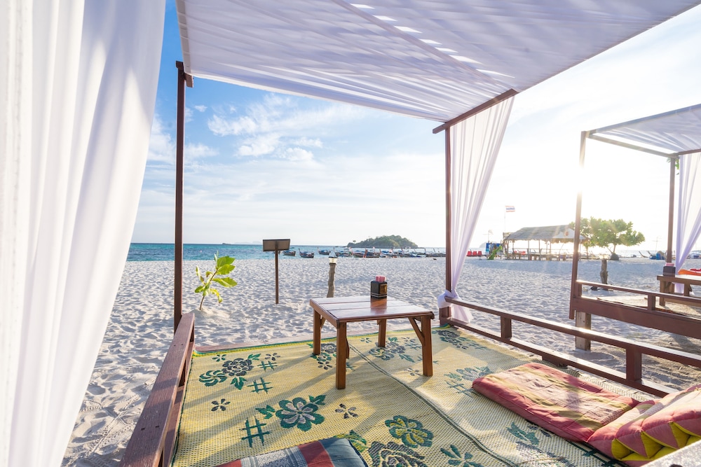 Lipe Beach Resort