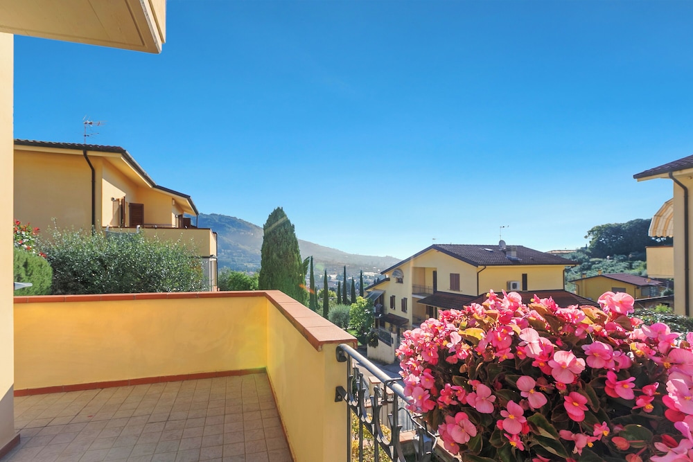 Comfortable House With Pool&lovely View