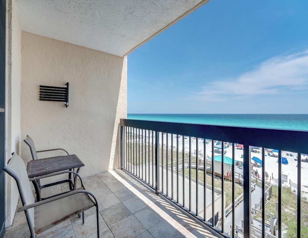 Sundestin #511 by Southern Vacation Rentals