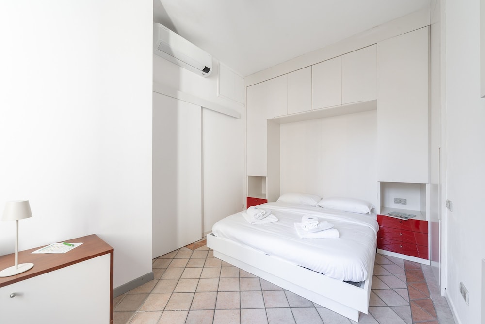Boccaccio - Stunning Central 1bdr With Terrace in Cadorna Area