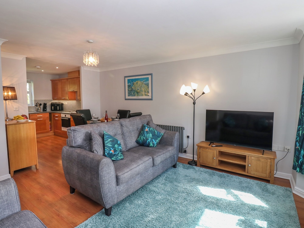 The Chase - 30 Ayr Avenue