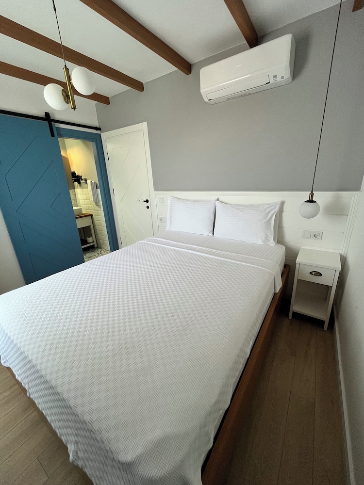 Bozcaada Teras Otel - Image 23
