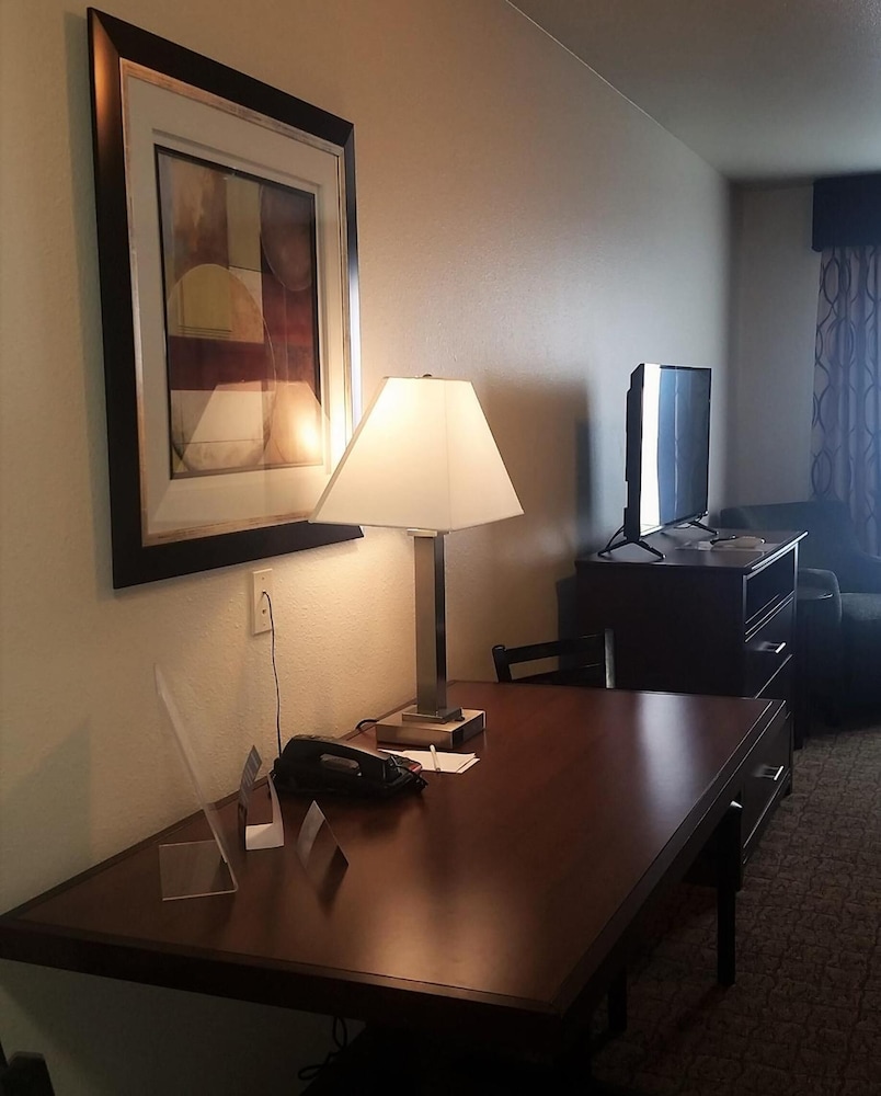 Ledgestone Suites Hotel Elko