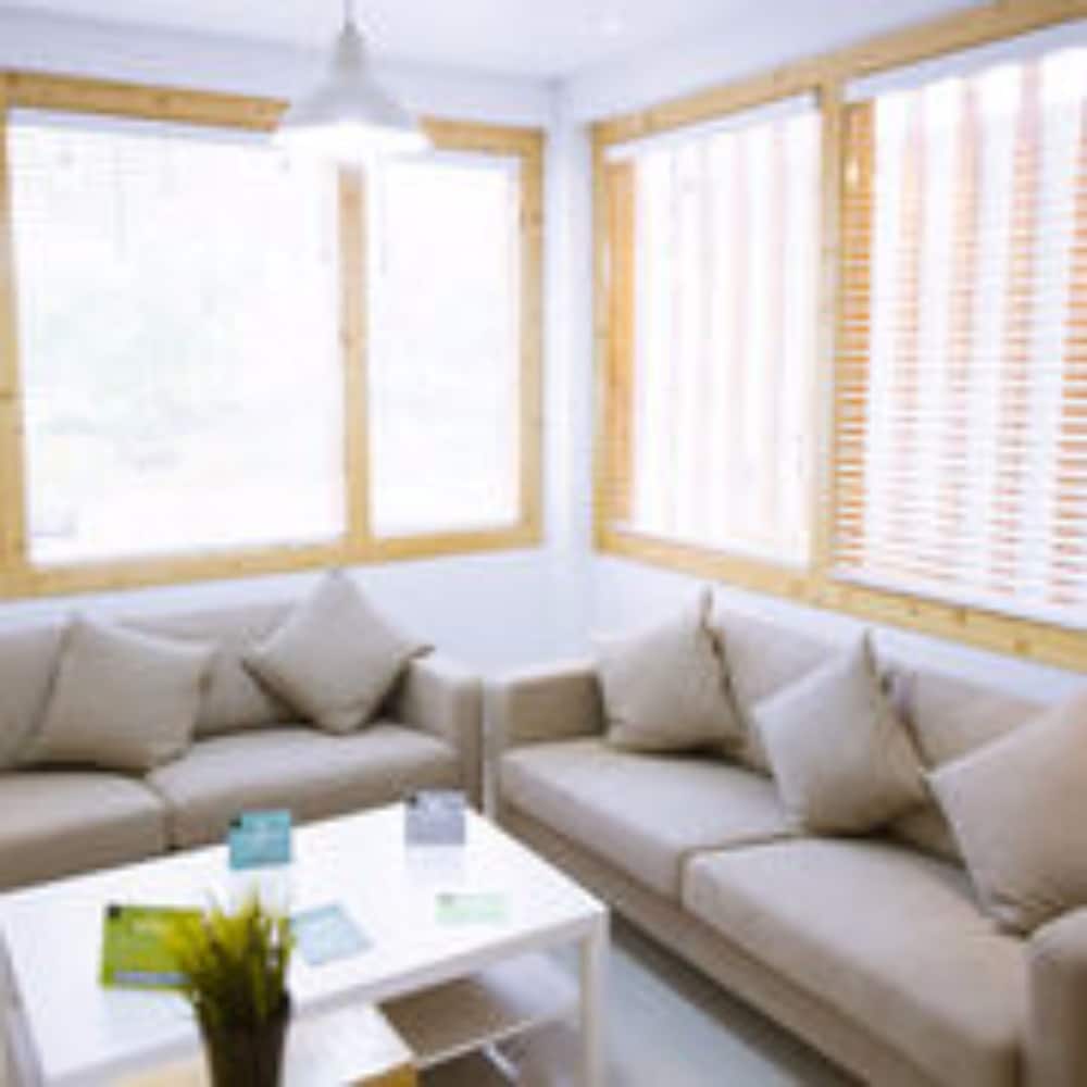 Pine Lodge Maldives photo 5