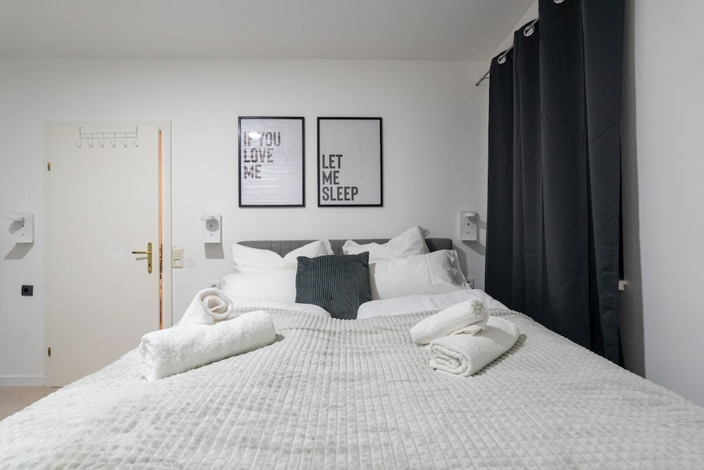COY Apartments Steyr - Work & Relaxation