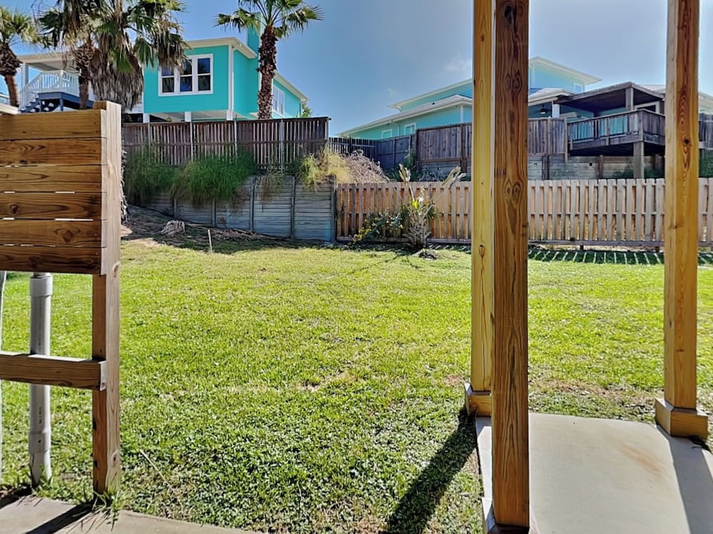 The Seagulls Nest by Silver Sands Vacation Rentals