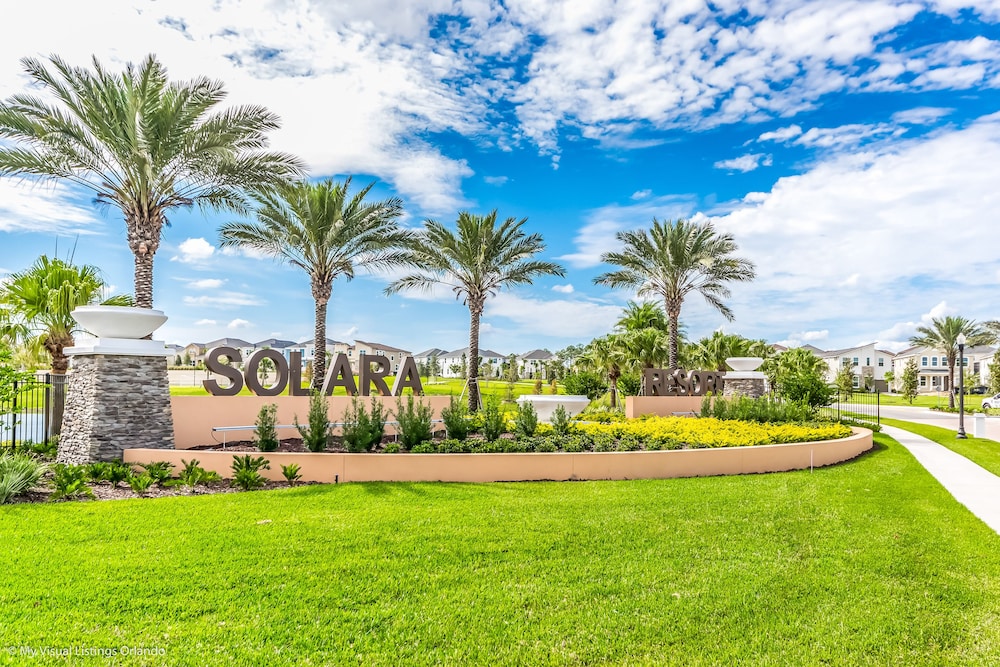 1878 Tropical Palms Circle - Image 1