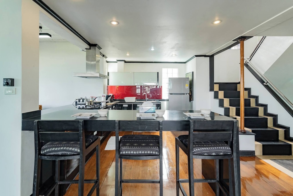 Luxurious 5-bedroom Pool Villa in Heart of Patong, Phuket