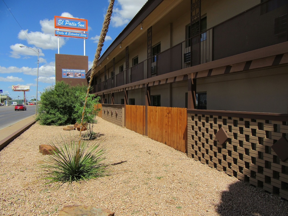 El Patio Inn