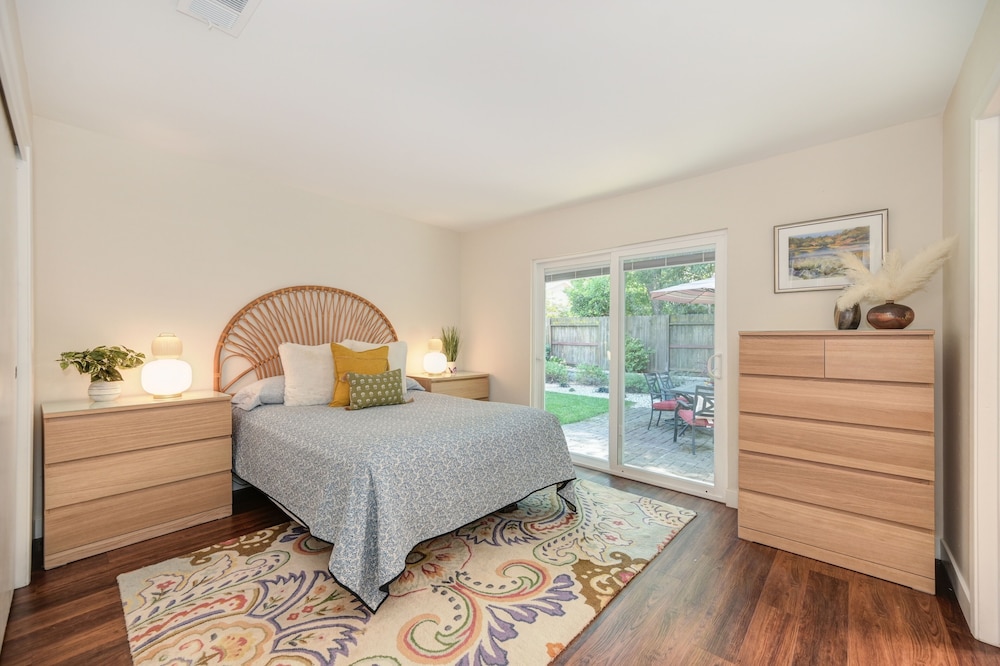 Family-friendly Getaway Near Slide Hill Park 3 Bedroom Home by RedAwning - Property Image 30