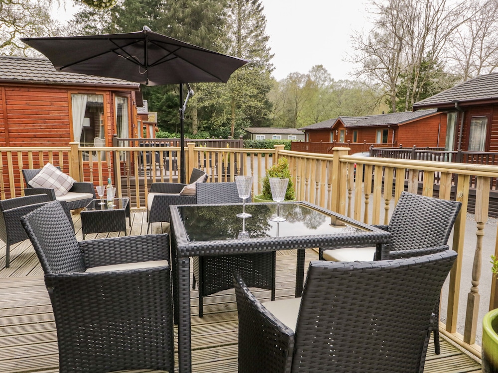 Badgers Hollow Lodge