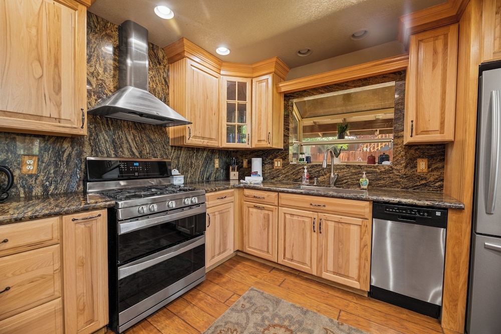 Moonridge Retreat
