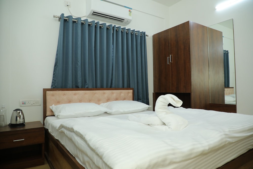 Aashhiana Guest House Entire 2BHK Service Apartments, Kolkata
