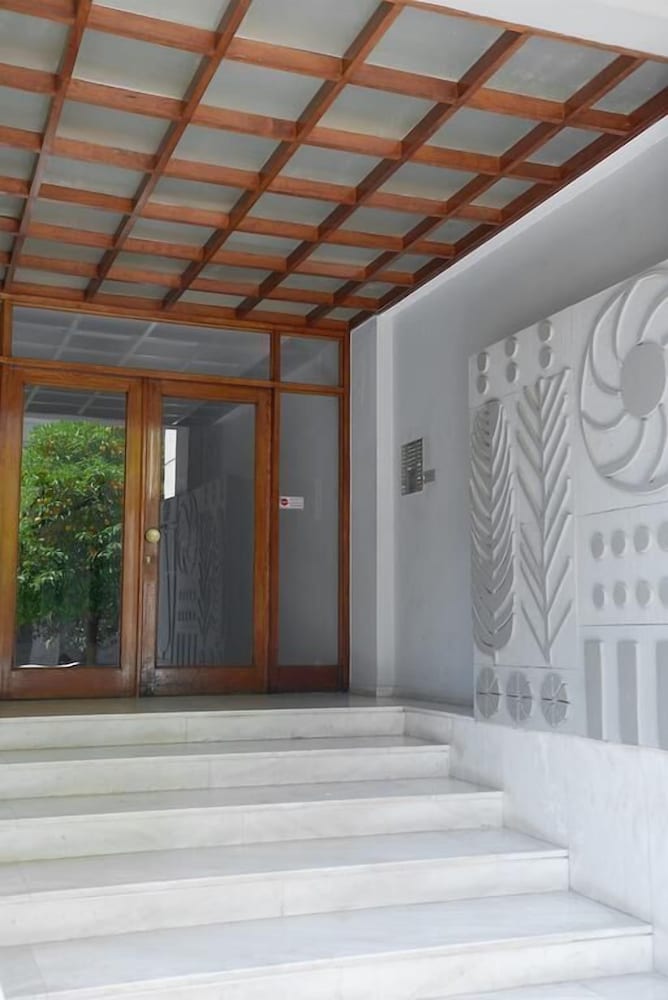 Lux Central Apartment At Kolonaki