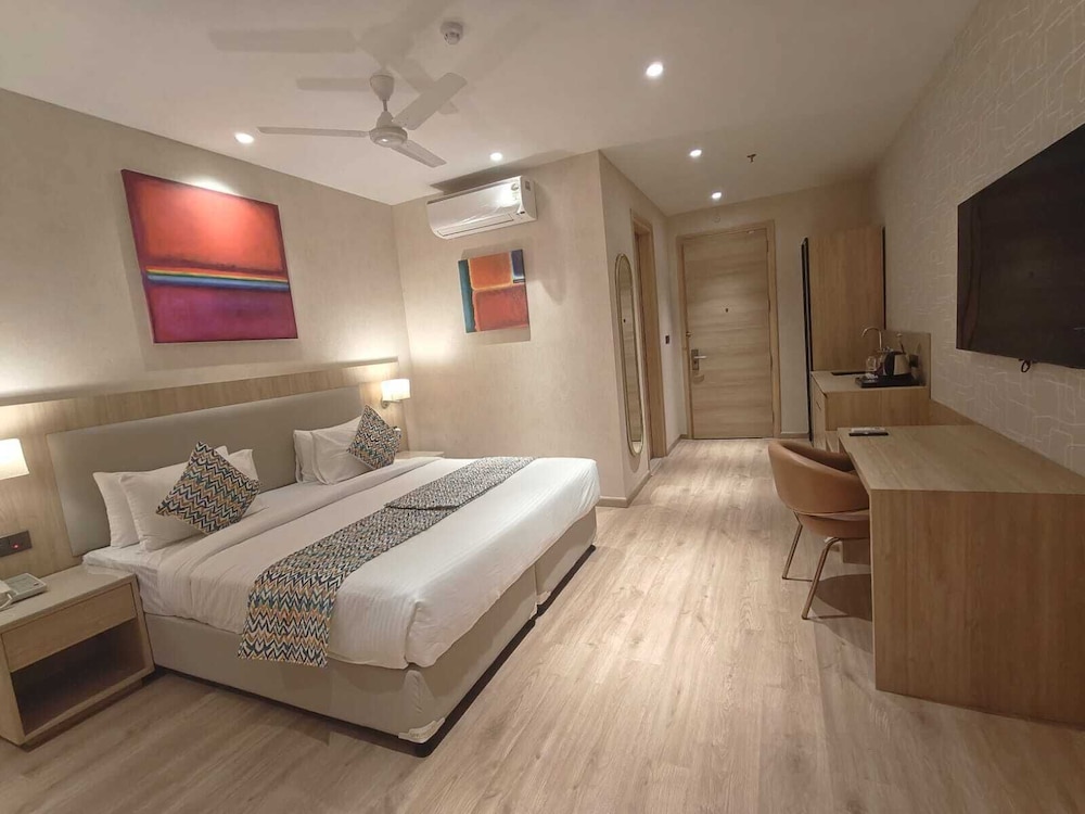 Bluestone Prime by The Cosy Hotels