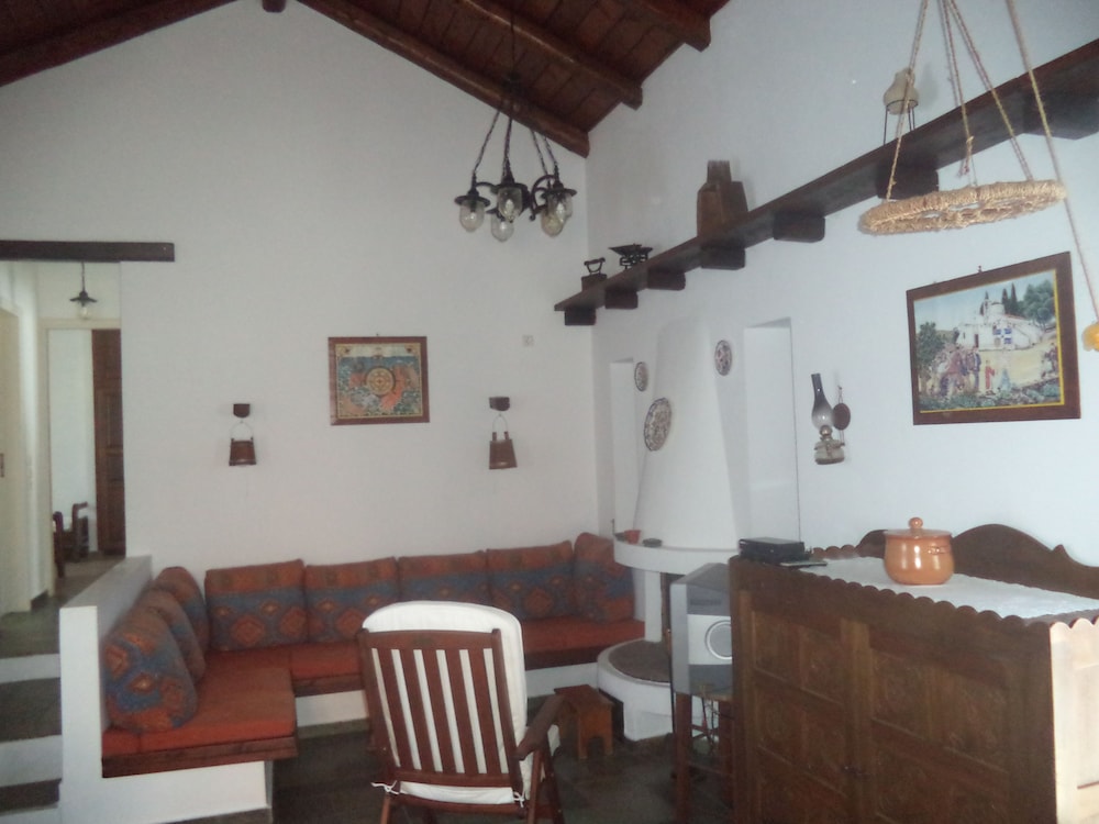 Ilis Villas